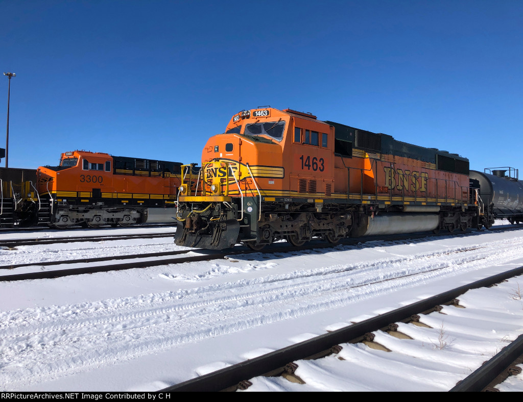 BNSF 1463/3300